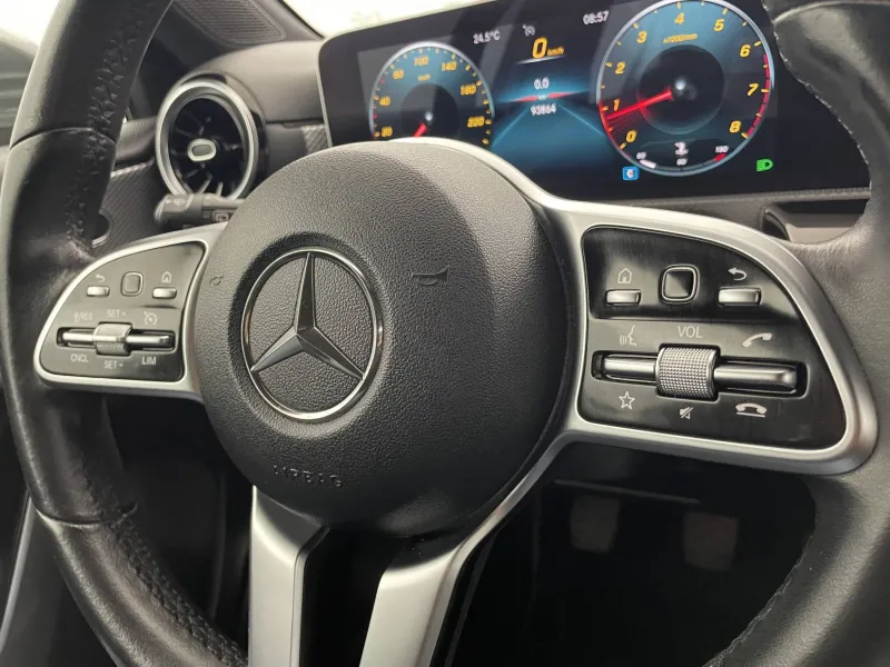 Image secondaire du véhicule 25