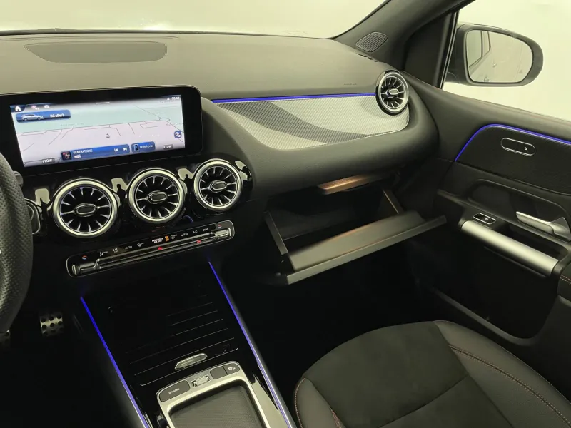 Image secondaire du véhicule 28