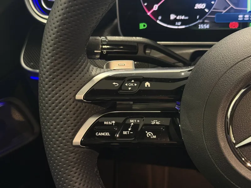 Image secondaire du véhicule 10